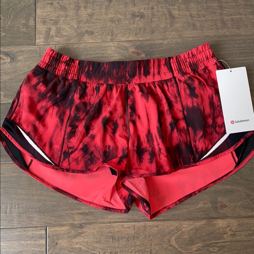 Lululemon hotty hot shorts